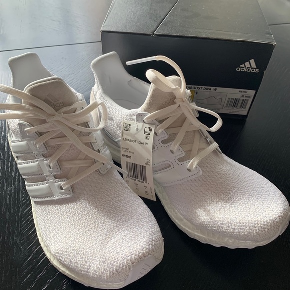 adidas ultraboost dna - Picture 3 of 5